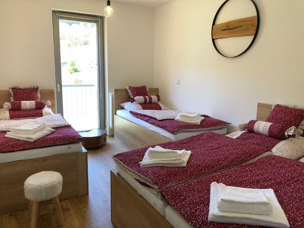 יאנסקה לזנה Apartman Jestrab C.15 מראה חיצוני תמונה